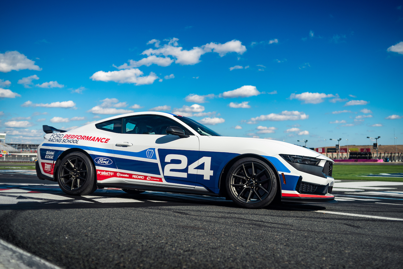 https://www.fordperformanceracingschool.com/wp-content/uploads/2023/12/FPRS-2024-DH-RoadKeeper.jpg